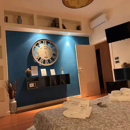 Bracco & - Centro Storico Di بيت ضيافة 4*