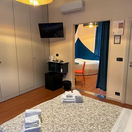 Bracco & - Centro Storico Di بيت ضيافة 4*