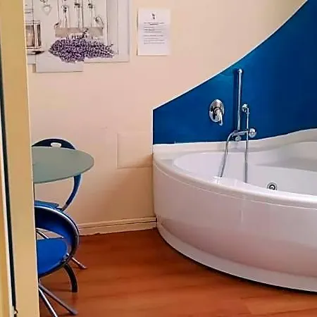 Maison d'hôtes Bracco & - Centro Storico Di 4*