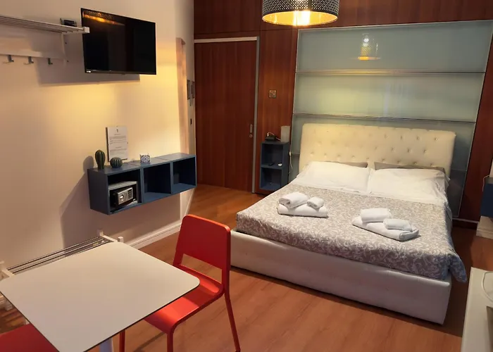 Maison d'hôtes Bracco & - Centro Storico Di 4*