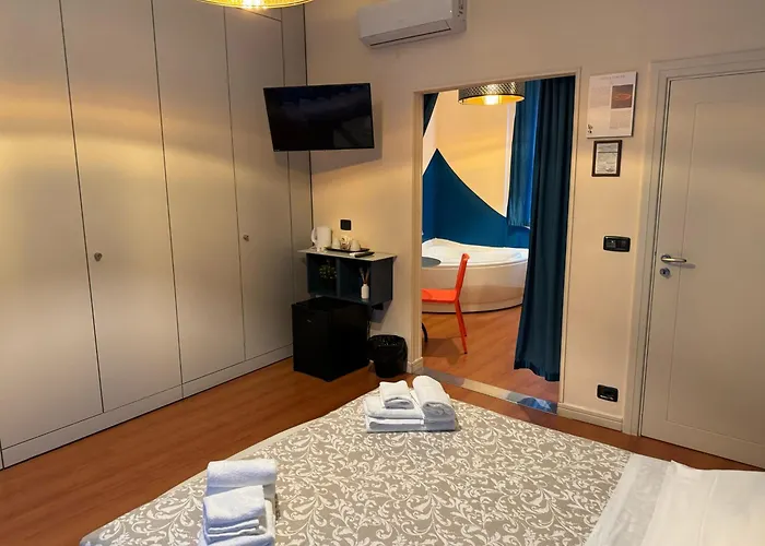 Bracco & - Centro Storico Di Maison d'hôtes 4*